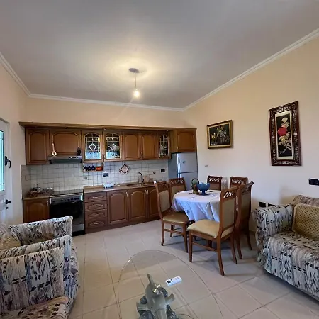 Appartement Flat In Tirana