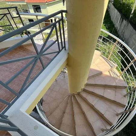 Διαμέρισμα Flat In