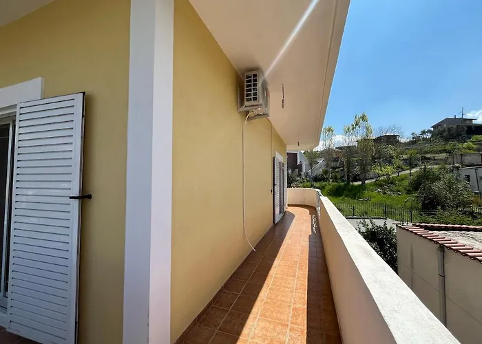 Appartement Flat In *